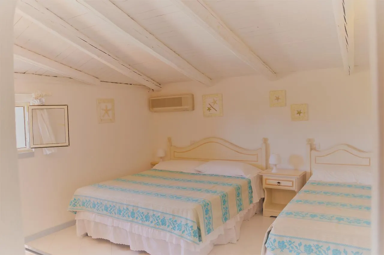 Hotel Il Timone Cugnana 3*,  Italy